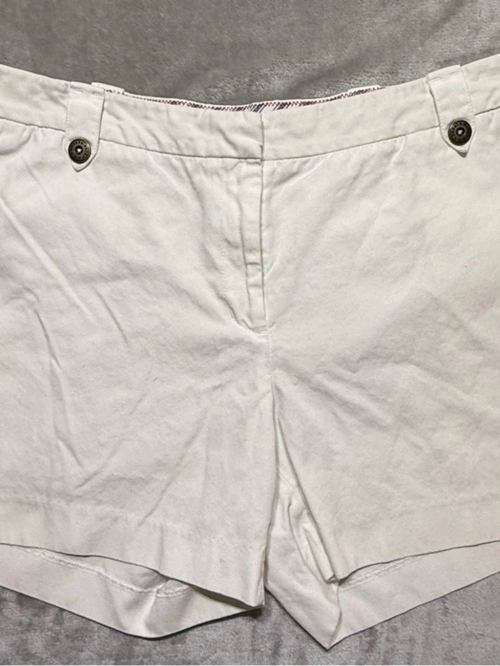 Brooks Brothers White High-Waist Tailored Shorts‎ with Button Tabs Belt Loops